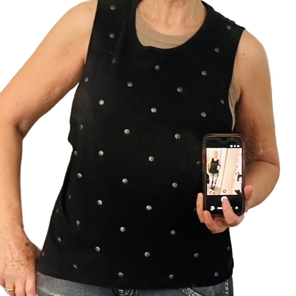 Vans Women’s Black Studded Muscle Tank Top. Size M